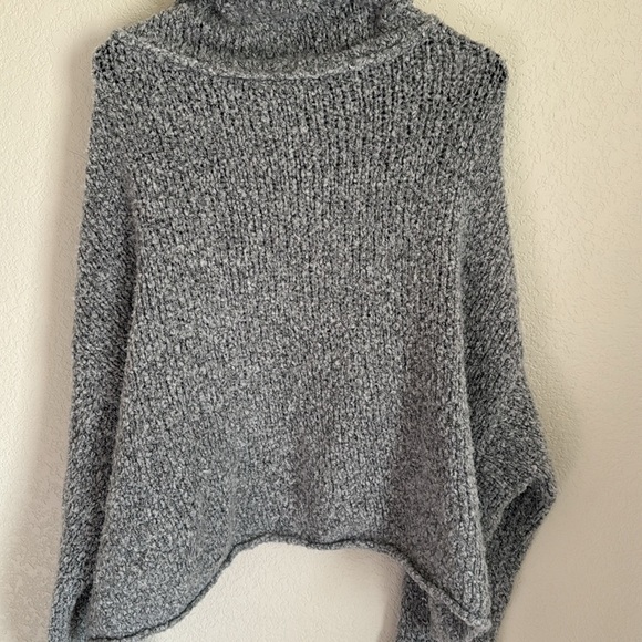 Free People BFF Cowl Neck Nubby Knit Pullover Sweater in Heather Gray Sz small - Picture 9 of 9